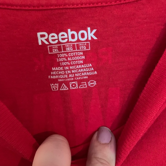 Plus size woman’s top - Picture 3 of 3